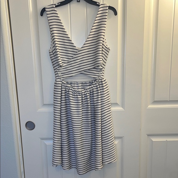 LC Lauren Conrad Black and White Striped Mini Dress - Picture 4 of 5